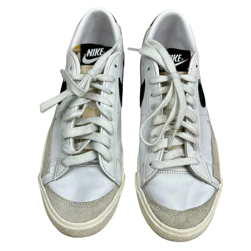Nike Blazer‎ Low ‘77 Women’s Sneakers